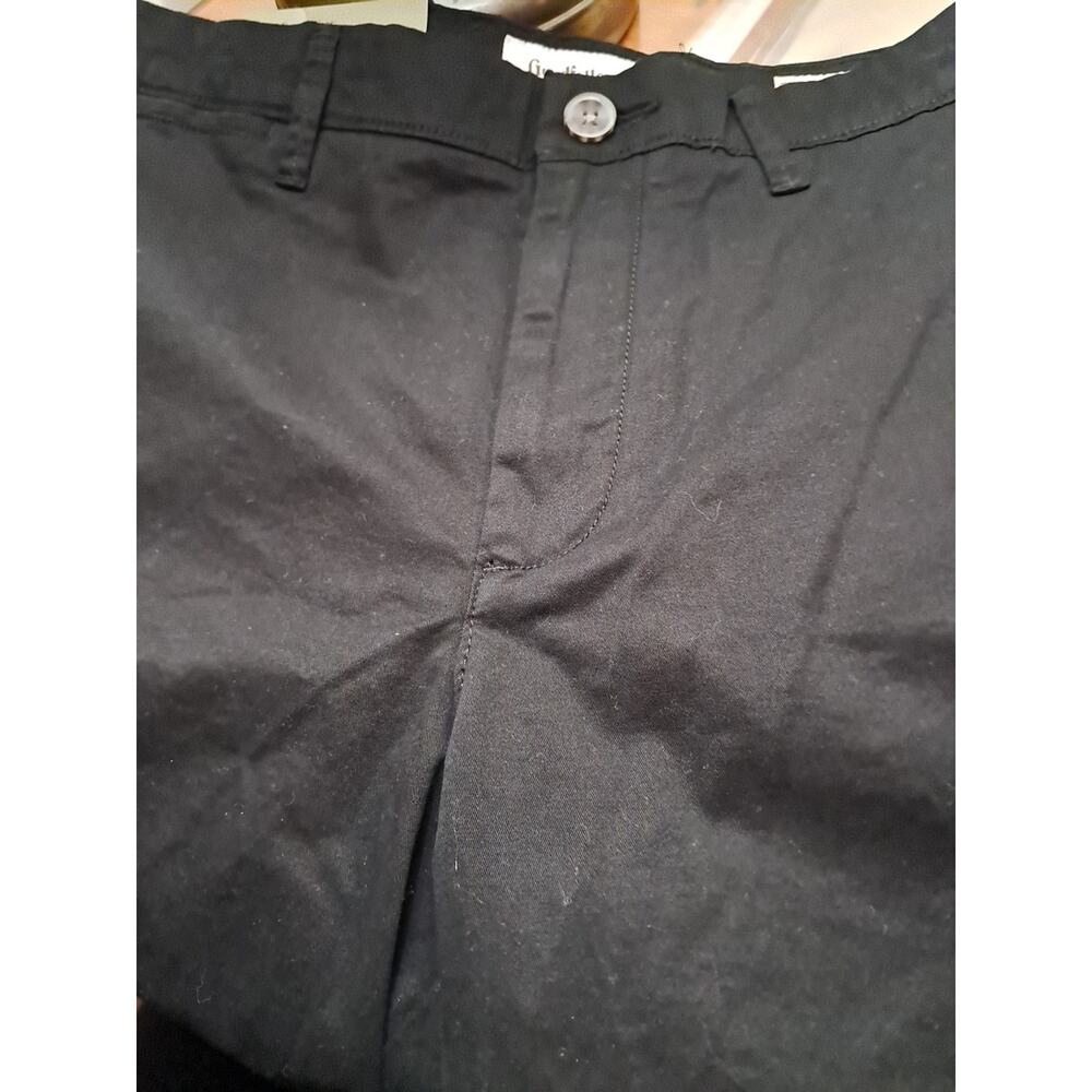 Good Fellows Flat Front Shorts 28 In Waist 9.0 Inseam